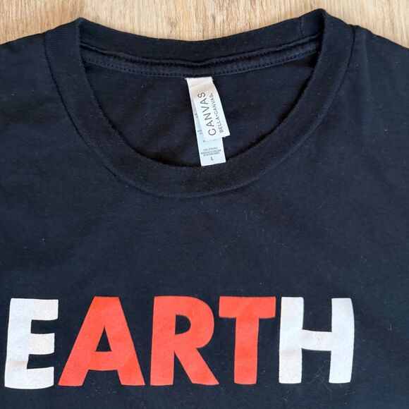 Canvas Earth Art Graphic T-Shirt Black Red White Large Environmental Tee - Picture 3 of 5